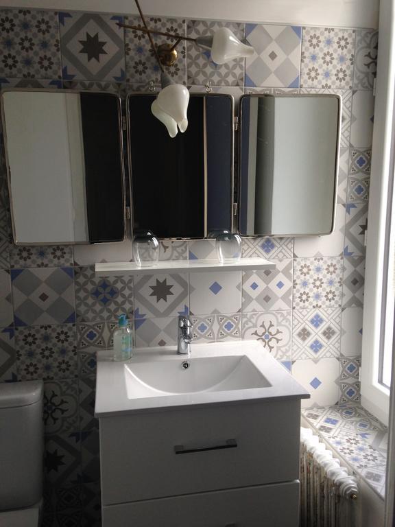 Rezé La Maison Bleue Trentemoult מראה חיצוני תמונה